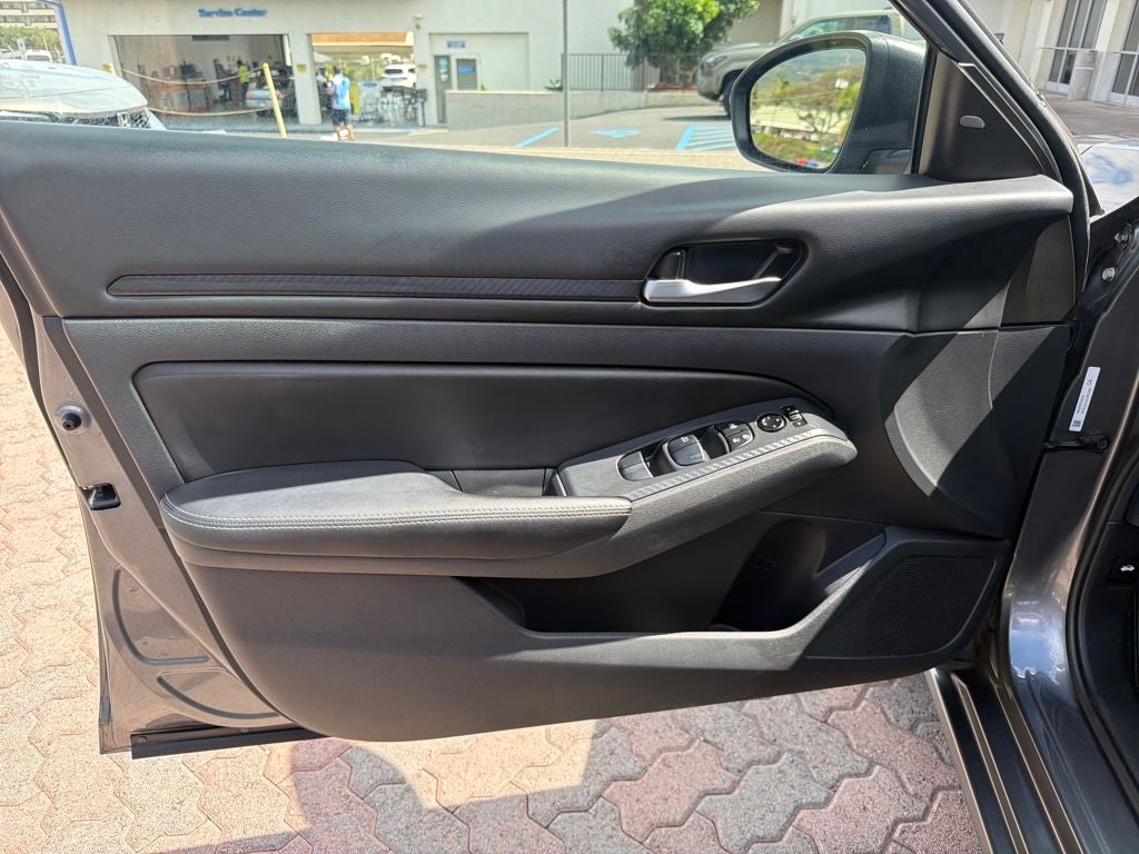 2024 Nissan Altima SV - Photo 8