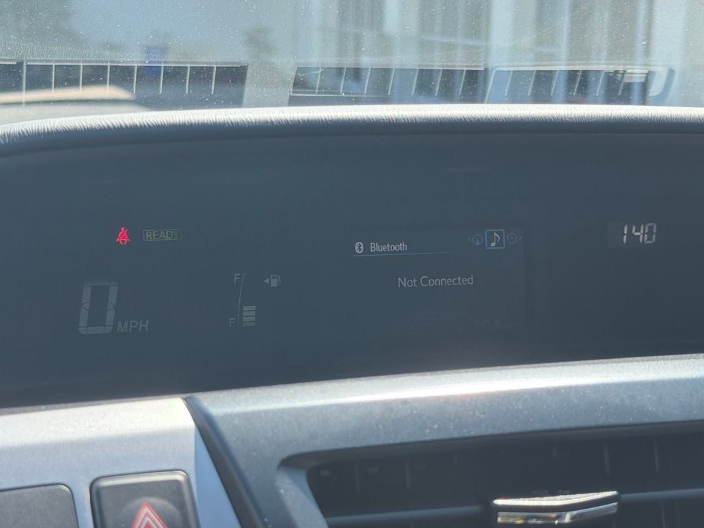 2017 Toyota Prius v Five